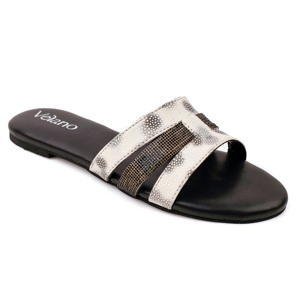 Lioren Flats